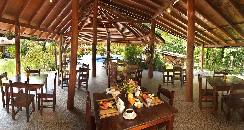 Hotel Suizo Loco Lodge&Resort Cahuita Esterno foto